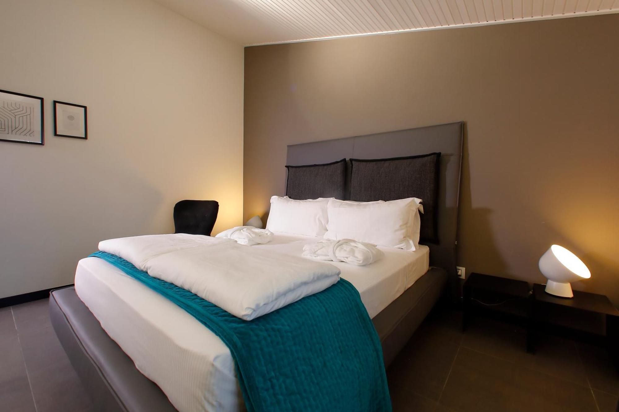 Extra Urbano - Lago Di Garda - Adults Only Ponti sul Mincio Exterior photo